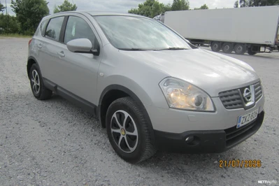 Nissan Qashqai 2,0 Acenta 6MT 4x4 2009, kuva 2/14