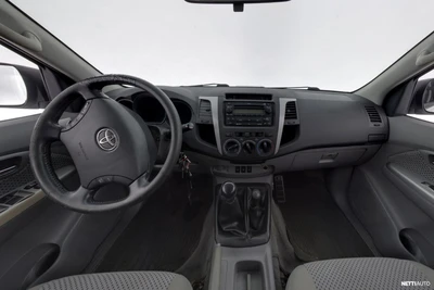 Toyota Hilux 2009, photo 7/40