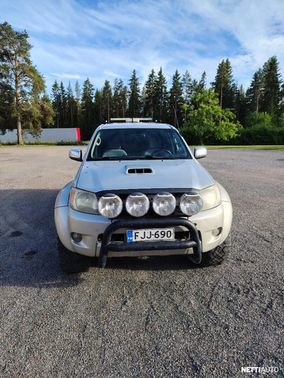 Toyota Hilux 2009, photo 3/10