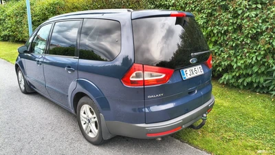 Ford Galaxy 2010, photo 6/13