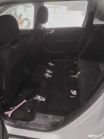 Peugeot 307 2008, photo 6/9