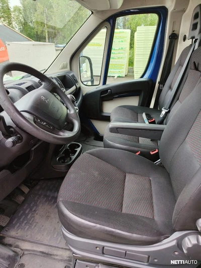 Peugeot Boxer 335 L2H1 BlueHDi 130 2016, photo 5/6