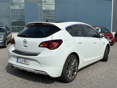 Opel Astra 2014, photo 6/7
