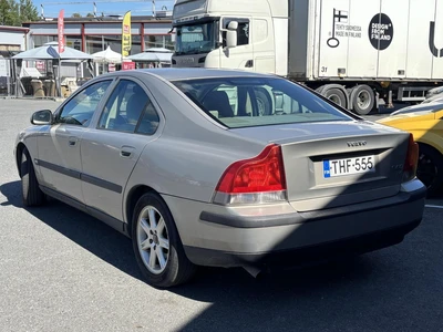 Volvo S60 2,4i 140hv Business man 2001, photo 3/5