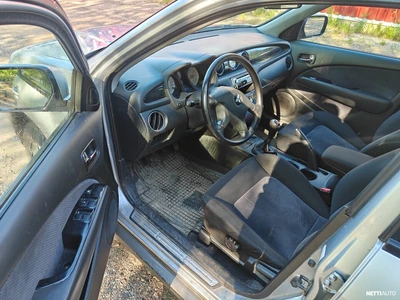 Mitsubishi Outlander 2003, kuva 6/9