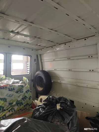 Renault Trafic 1985, kuva 4/10