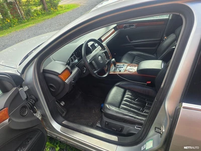 Volkswagen Phaeton 2005, kuva 3/6