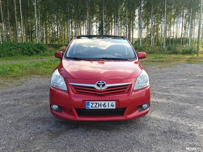 Toyota Verso 2011, kuva 2/14