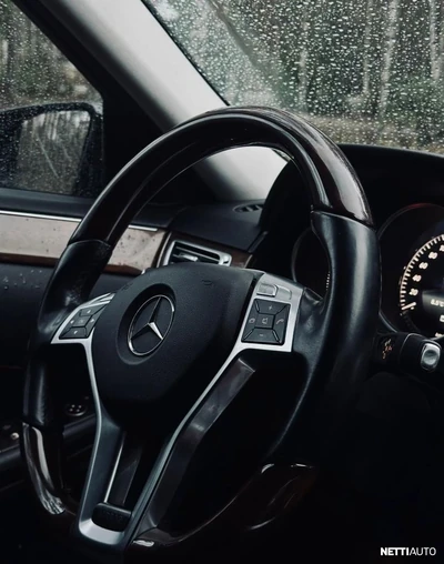 Mercedes-Benz E E 300 bluetec hybrid 2014, photo 3/7