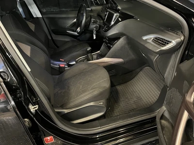 Peugeot 2008 Vision VTi 82 Puretec 2016, kuva 5/6