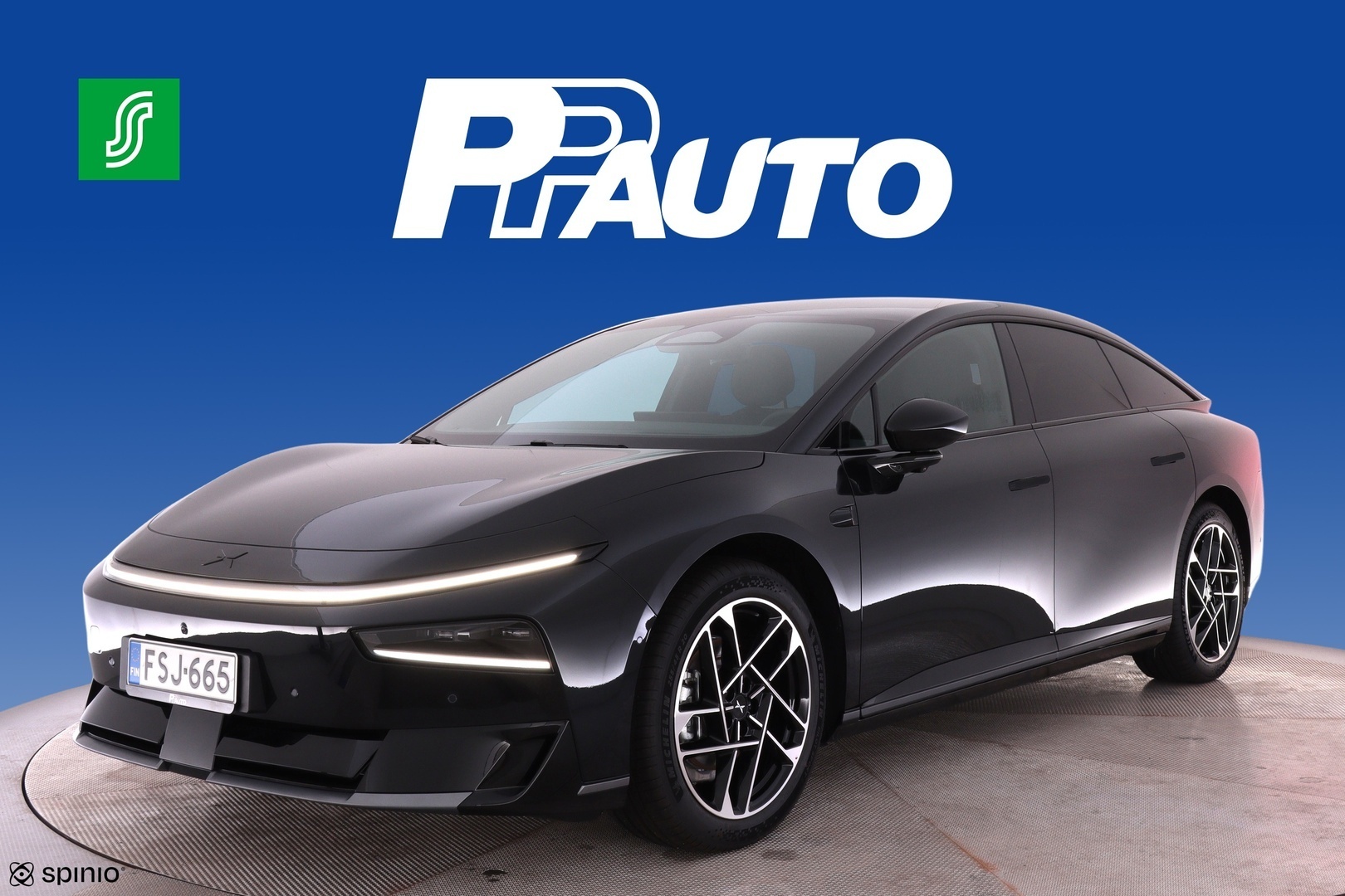 XPENG P7+