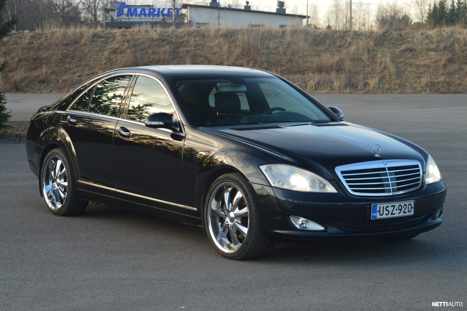 Mercedes-Benz S