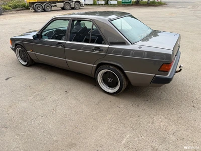 Mercedes-Benz 190 1991, photo 3/11