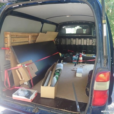 Toyota Hiace 2,5 D-4D 95 4ov pitkä 2010, photo 5/9