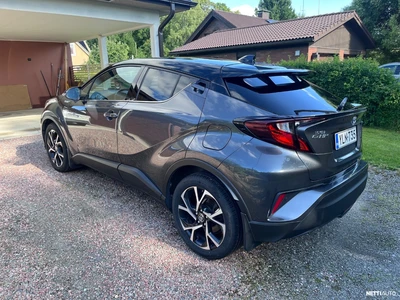 Toyota C-HR 1.8 Hybrid Intense Biusiness 2022, kuva 2/9