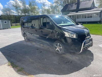 Renault Trafic 2015, photo 3/7