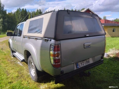 Mazda BT-50 2009, kuva 3/10