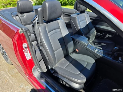 BMW 330 E93 2013, photo 7/10