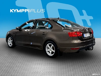 Volkswagen Jetta 2011, photo 6/32