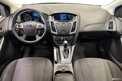Ford Focus 2012, photo 7/29