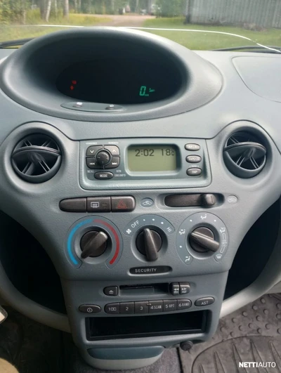 Toyota Yaris 2000, kuva 5/24