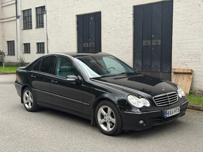 Mercedes-Benz C 2,5l V6, Avantgarde 2007, kuva 3/22