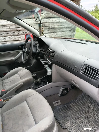 Volkswagen Golf 1,4 Firstline 5d 2000, photo 7/7