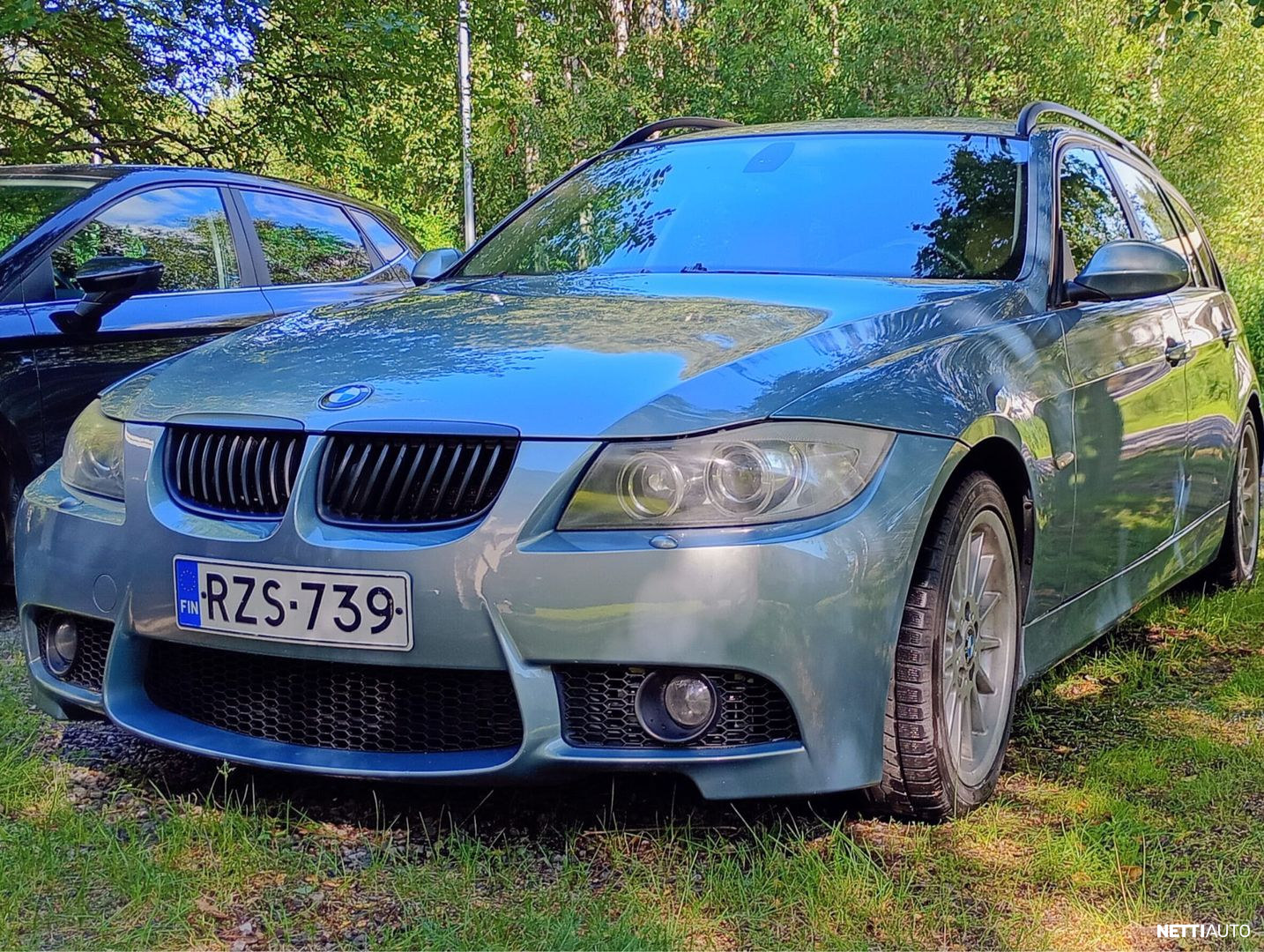BMW 330