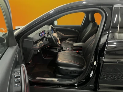 Ford Mustang Mach-E 2022, kuva 6/10