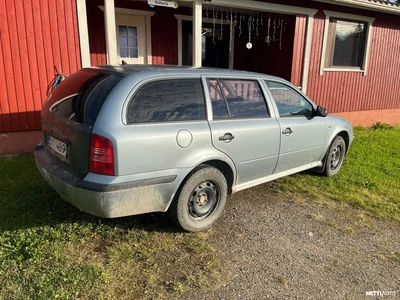 Skoda Octavia Combi 1,9 TDI Classic 66kW 2003, kuva 4/13