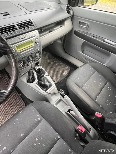 Mazda 2 2005, kuva 8/8