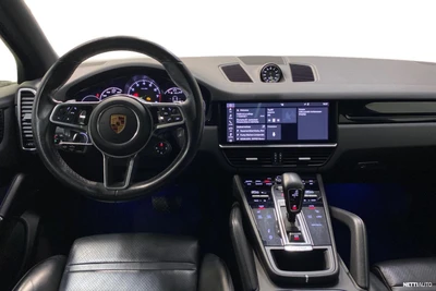 Porsche Cayenne E-Hybrid 2019, photo 7/10