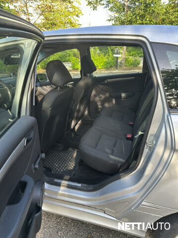 Mercedes-Benz B 2012, kuva 7/9