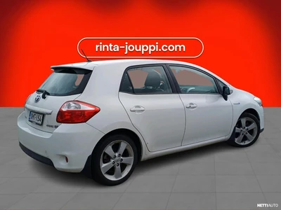 Toyota Auris 2010, kuva 3/6