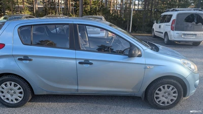 Hyundai i20 1,2 Classic 5d 2009, photo 3/13