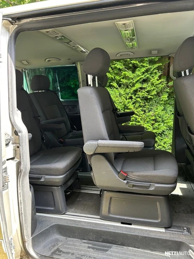 Volkswagen Multivan 2005, kuva 5/8