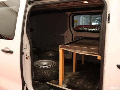 Toyota Proace 2020, photo 6/18