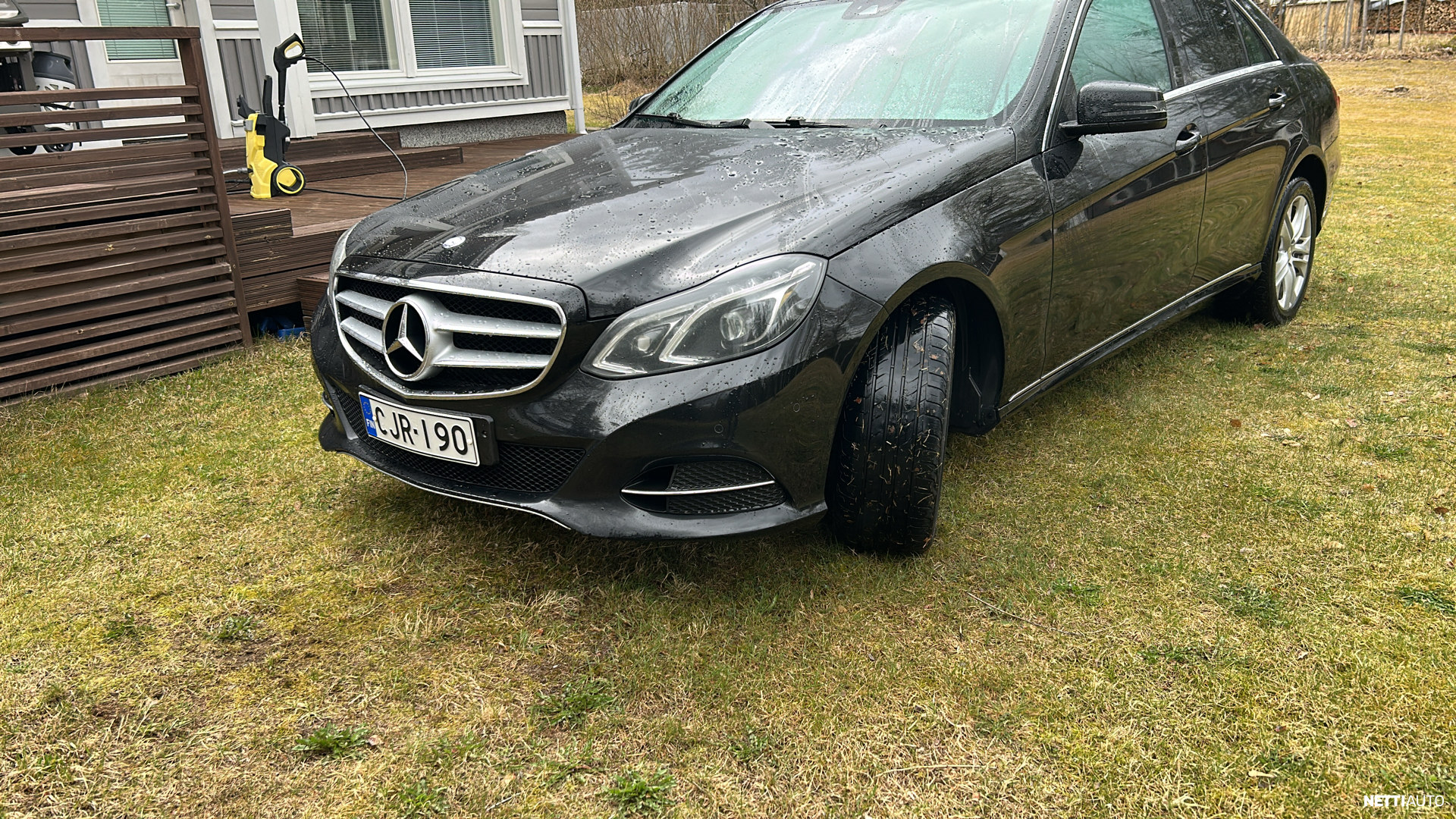 Mercedes-Benz E