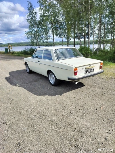 Volvo 142 1972, kuva 5/13