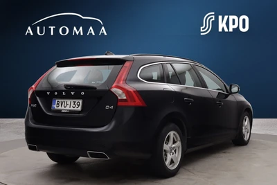 Volvo V60 D4 Momentum aut 2015, photo 5/8