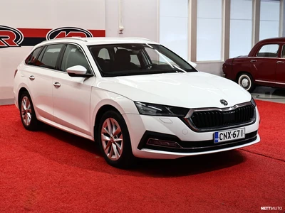 Skoda Octavia 2021, photo 3/10