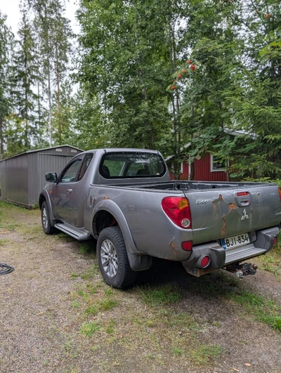 Mitsubishi L200 2007, kuva 3/6
