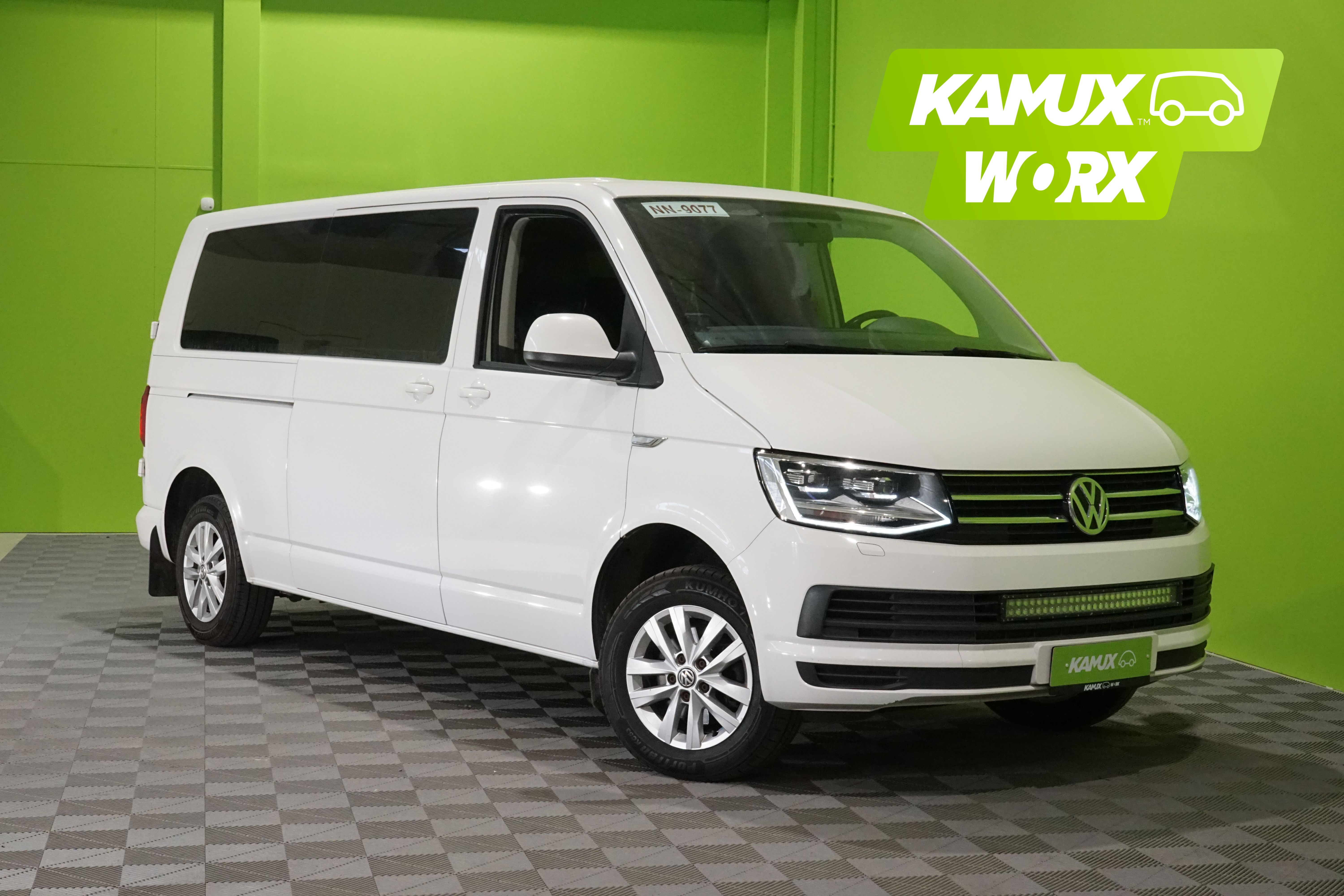 Volkswagen Caravelle T6 2.0 TDI 110kW 8-Paikkainen