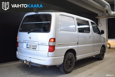 Toyota Hiace 2007, photo 7/27
