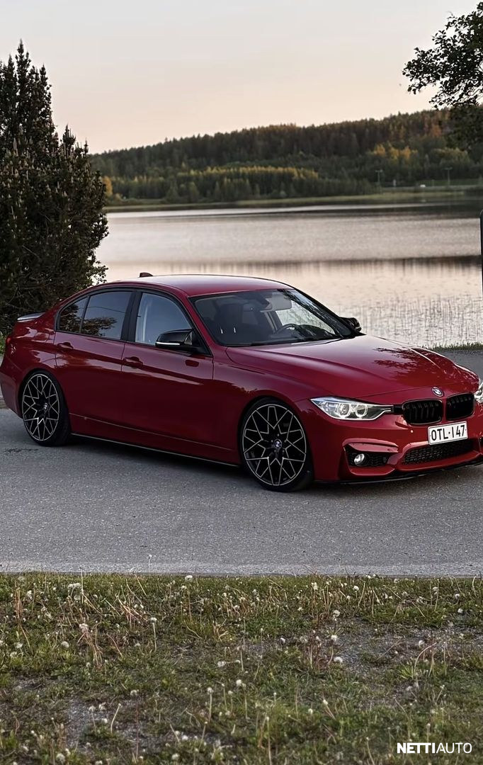 BMW 320