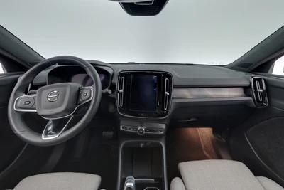 Volvo XC40 Recharge Single Plus aut 2023, photo 7/13