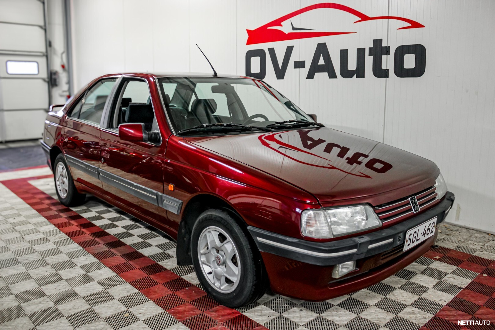 Peugeot 405