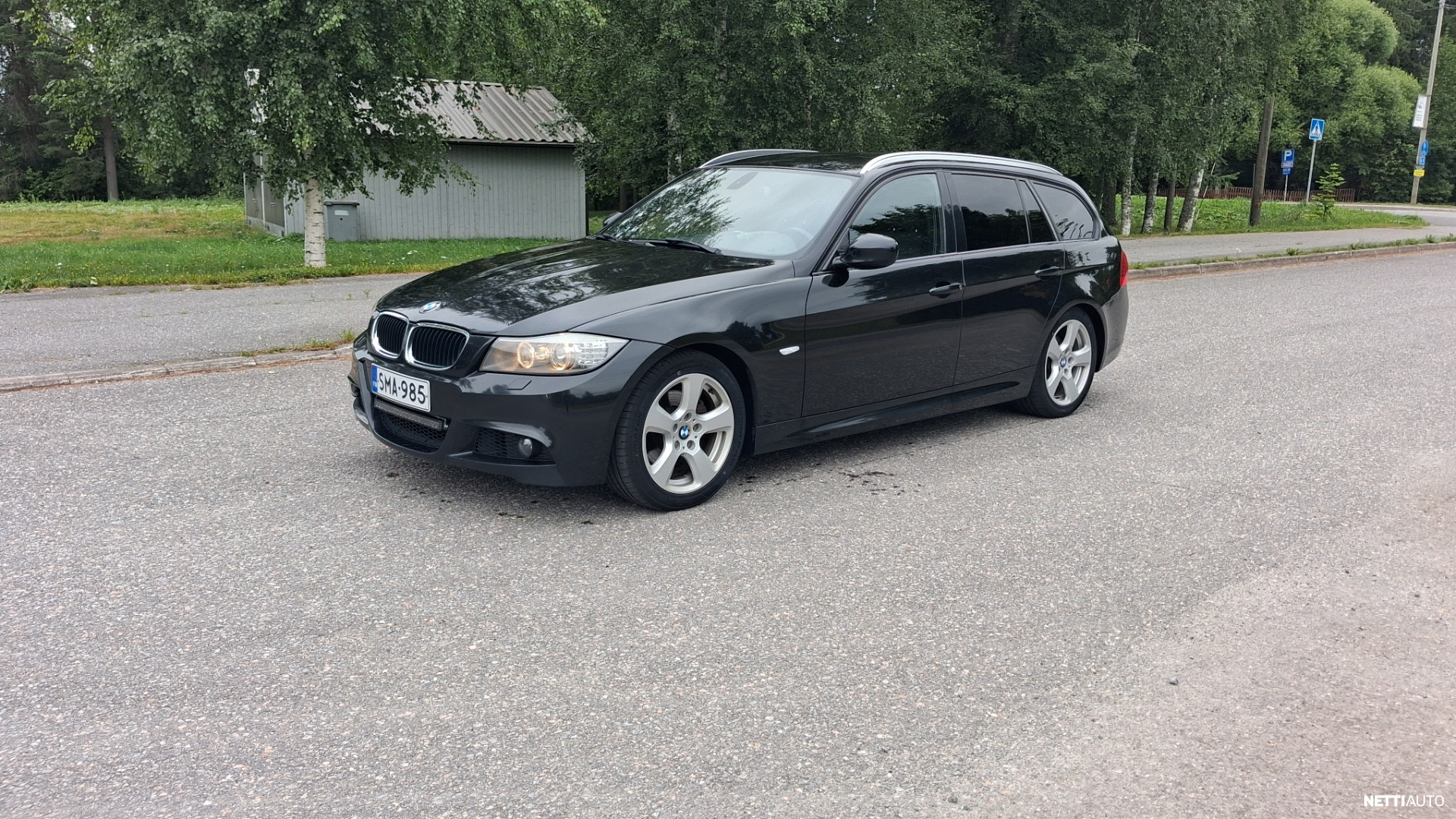 BMW 320