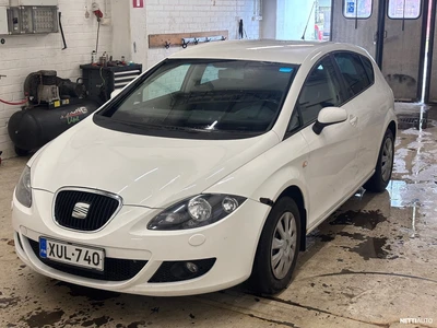 Seat Leon 1,9 TDI Stylance 2008, kuva 3/11