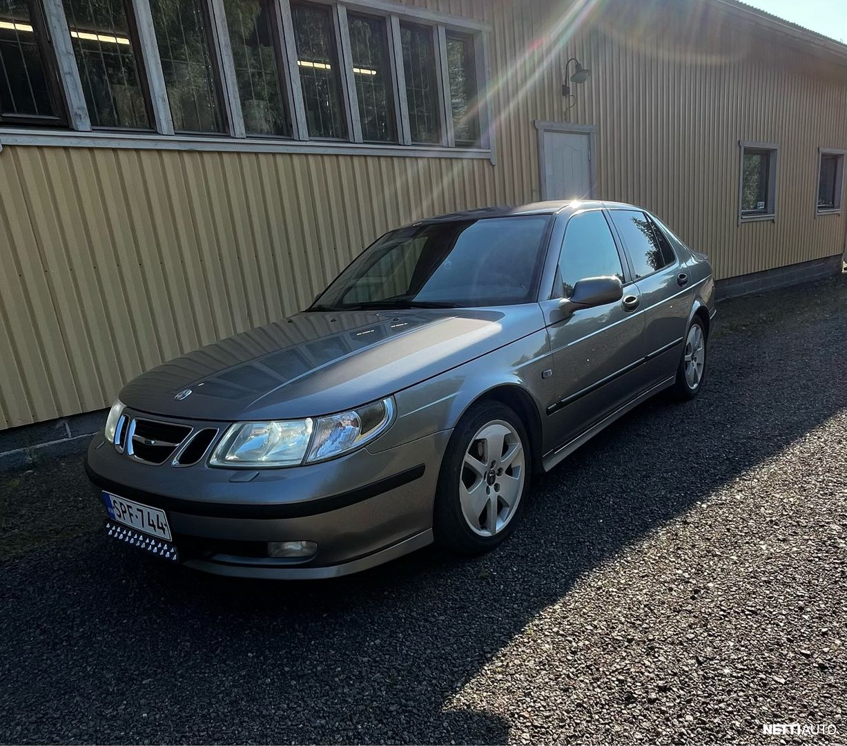 Saab 9-5